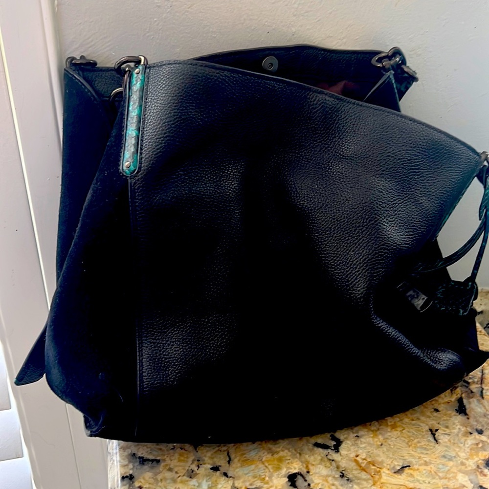 Coach purse 89076